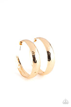 Hey, HAUTE - Shot - Gold